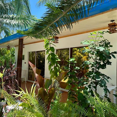 Blue Water Thoddoo Inn Exterior foto